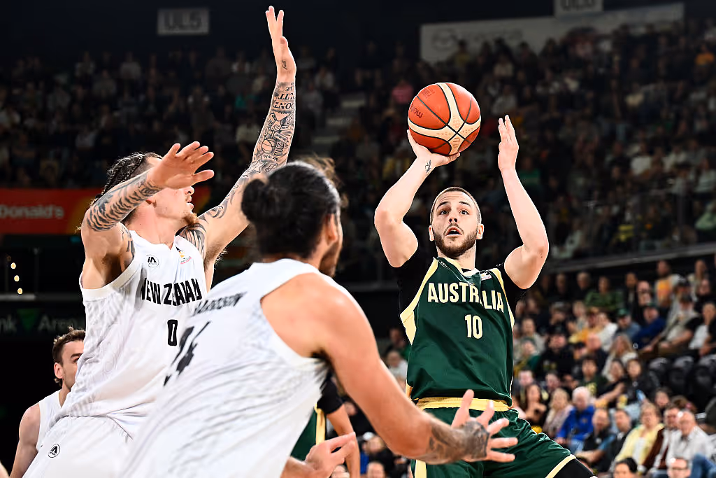Boomers hold off tough Kiwis in World Cup Qualifier