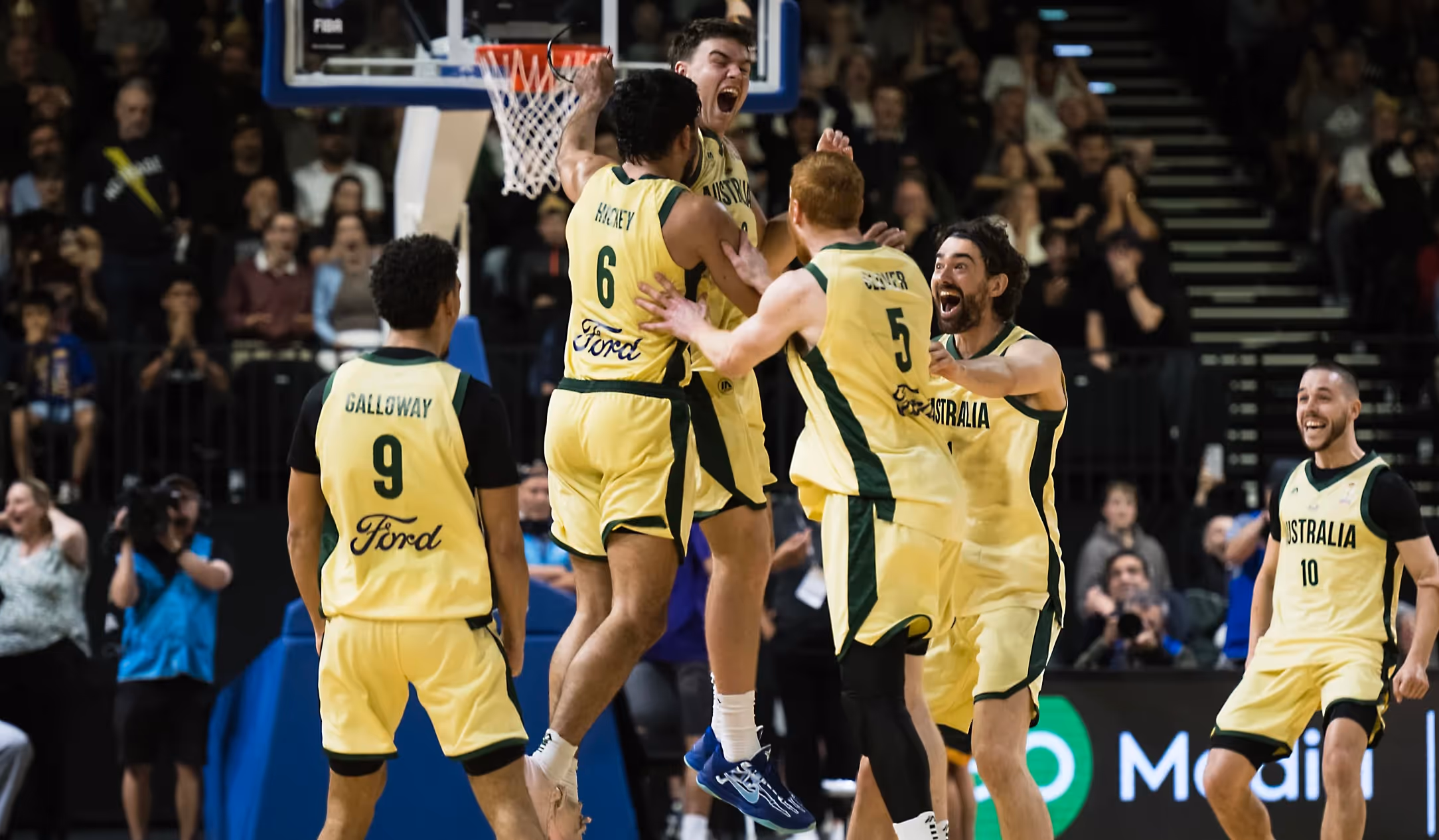 Will Hickey wins it, Australian fans missed it