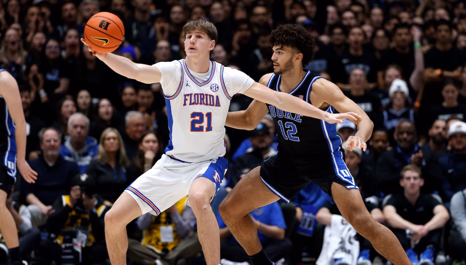 Duke's Cam Boozer dominates clutch Condon