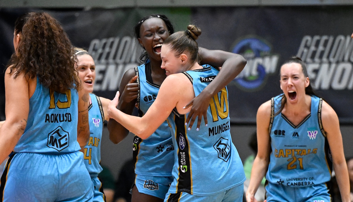 Caps win! Munger calls game with dagger three