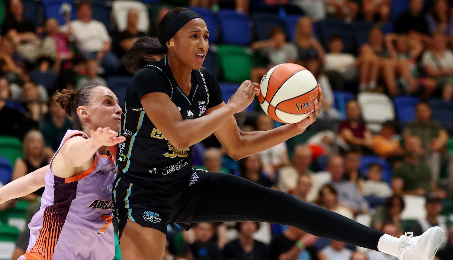 Capitals outmuscle Lightning in 4th quarter grind