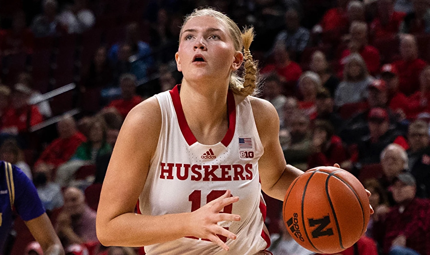 Gold Coast's Jessica Petrie has 14 points in 18 minutes