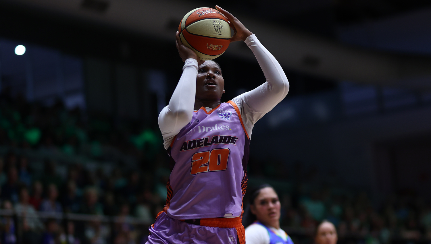 Feagin strikes for Lightning to grab sixth win