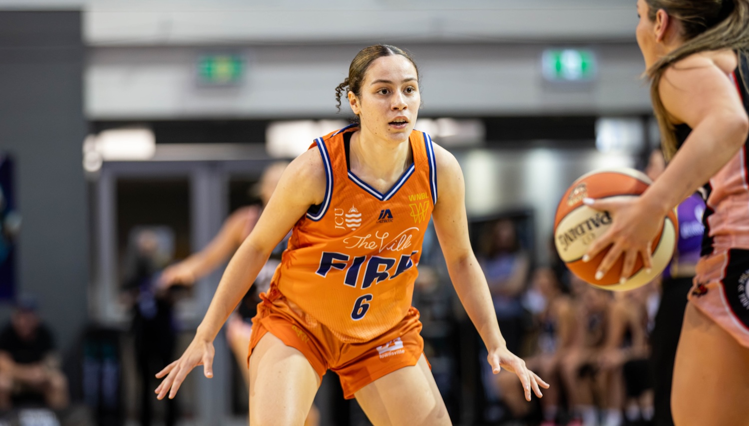 Bobongie's Fire debut as Ellis drops 34 in 22 mins