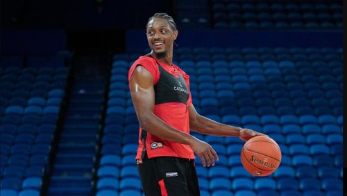 'Ready to cook': First look at Knight knocking down threes | Basketball ...