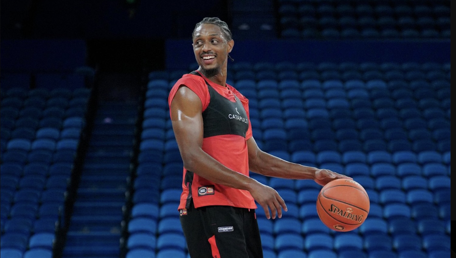'Ready to cook': First look at Knight knocking down threes