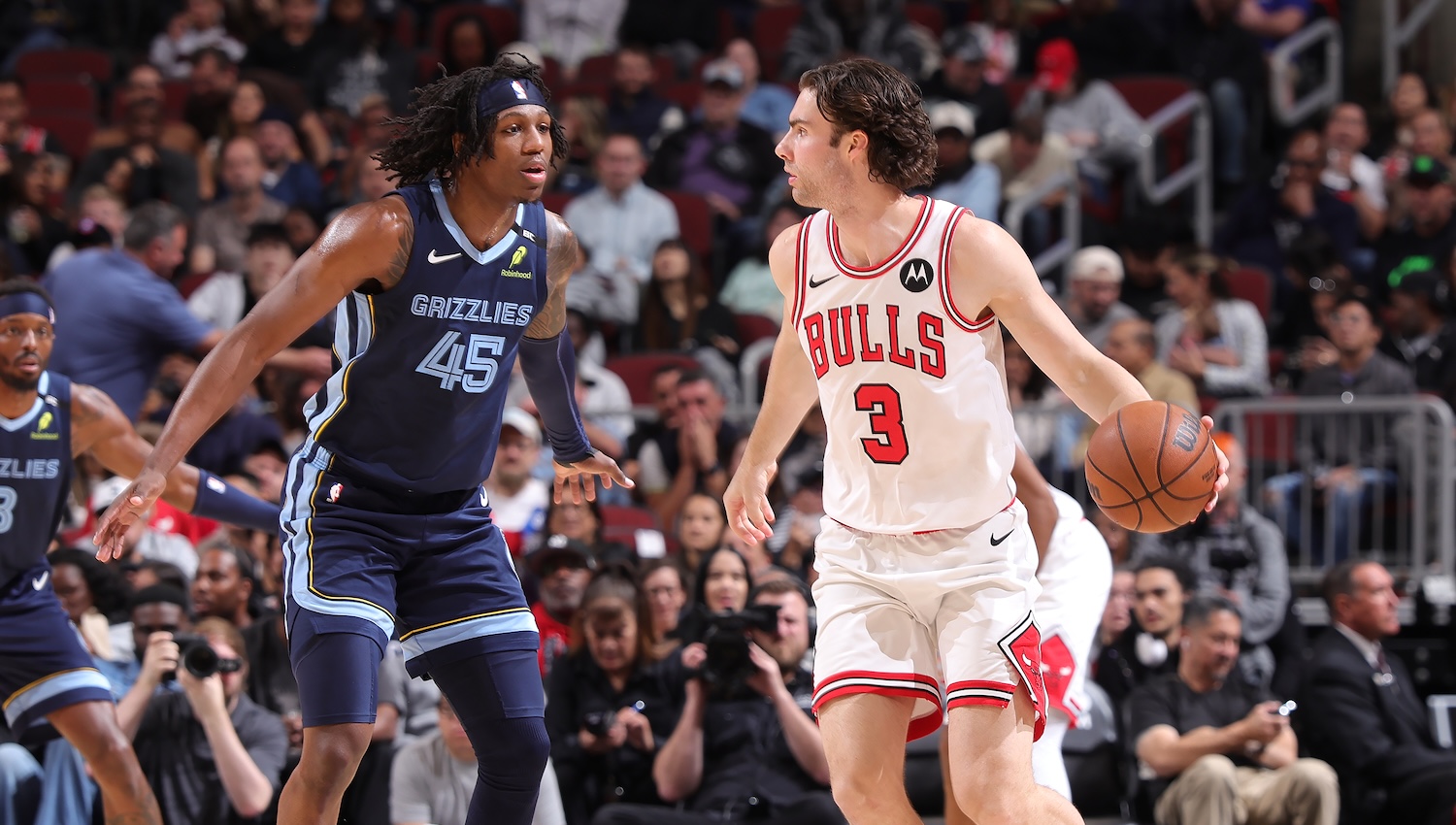 Giddey has 13-3-3 in 23 minutes as Bulls lose by 4