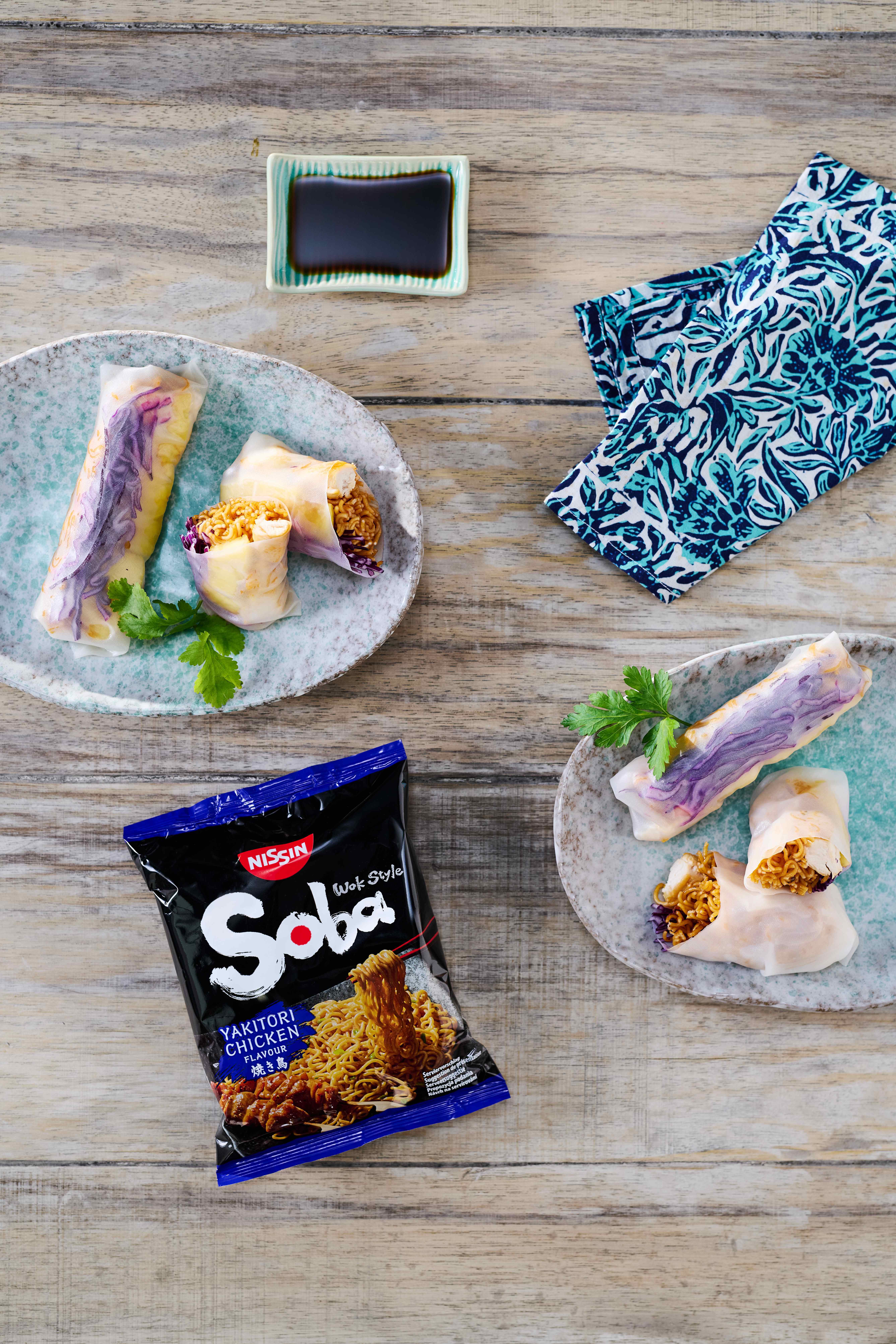 Soba Bag Yakitori Chicken Summer Rolls (4 stykker)