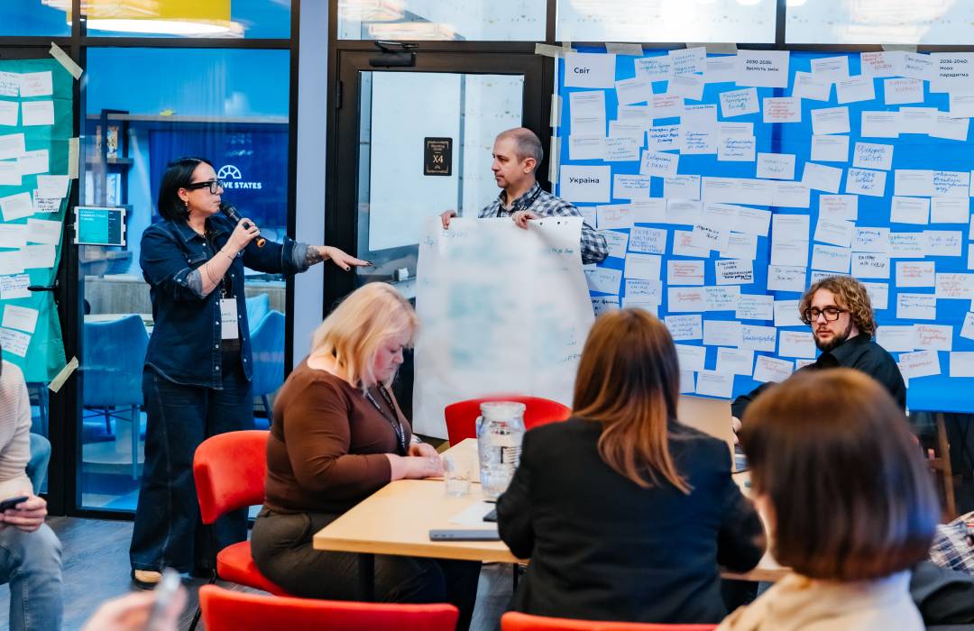 Омніканальна AI-платформа