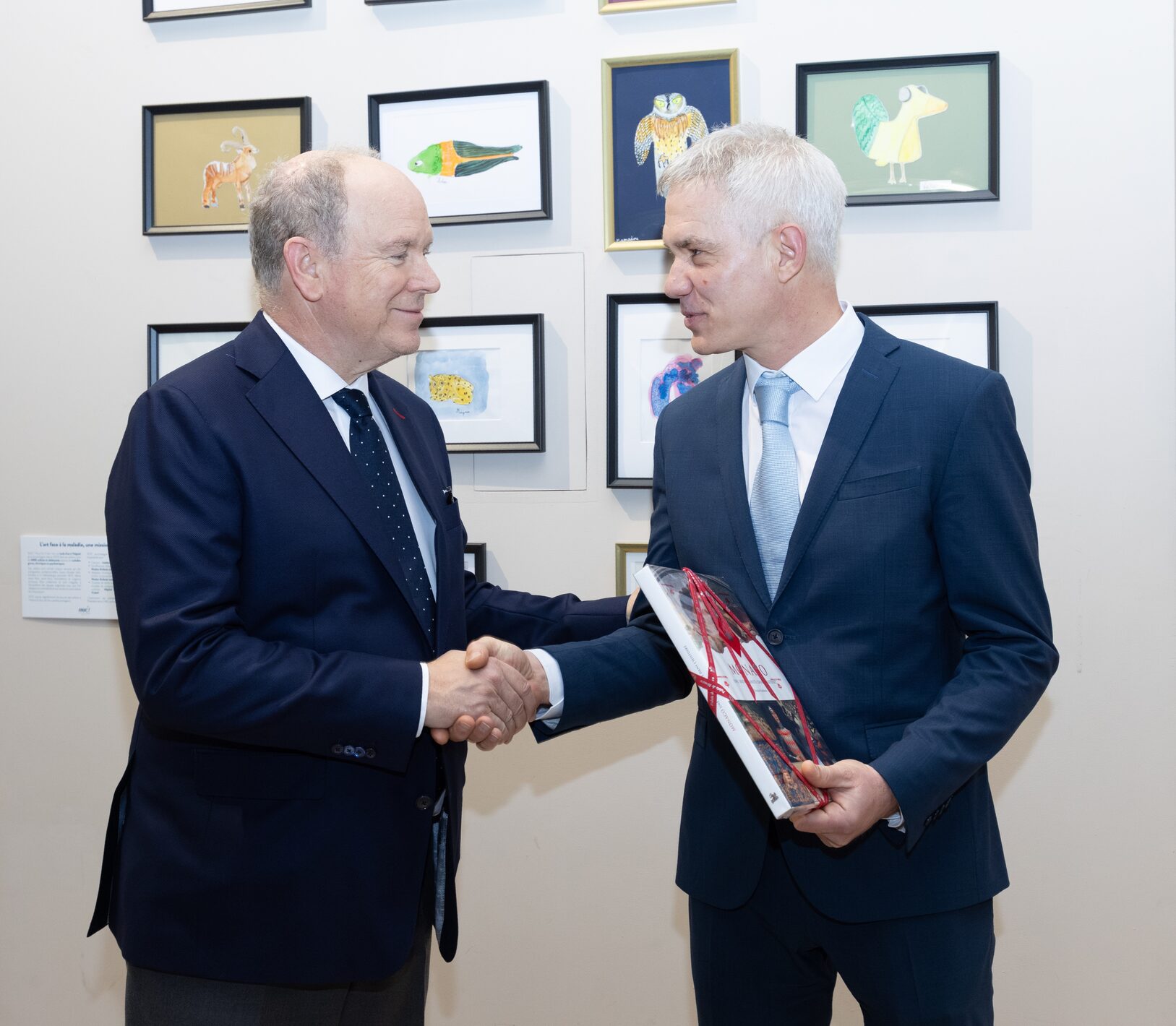 S.A.S. le Prince Albert II de Monaco lors de l’inauguration de l’exposition
