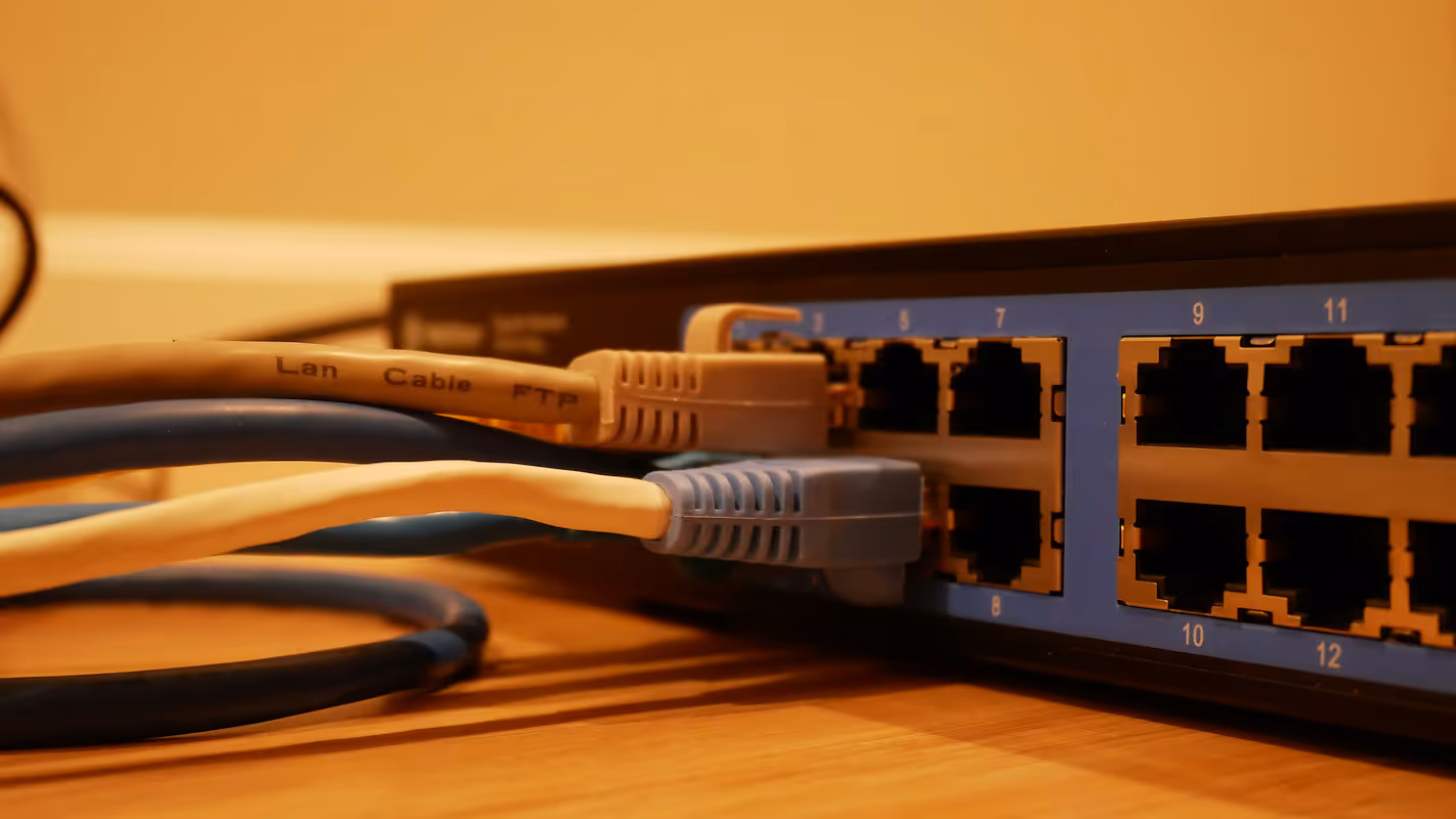 Router vs Managed Switch