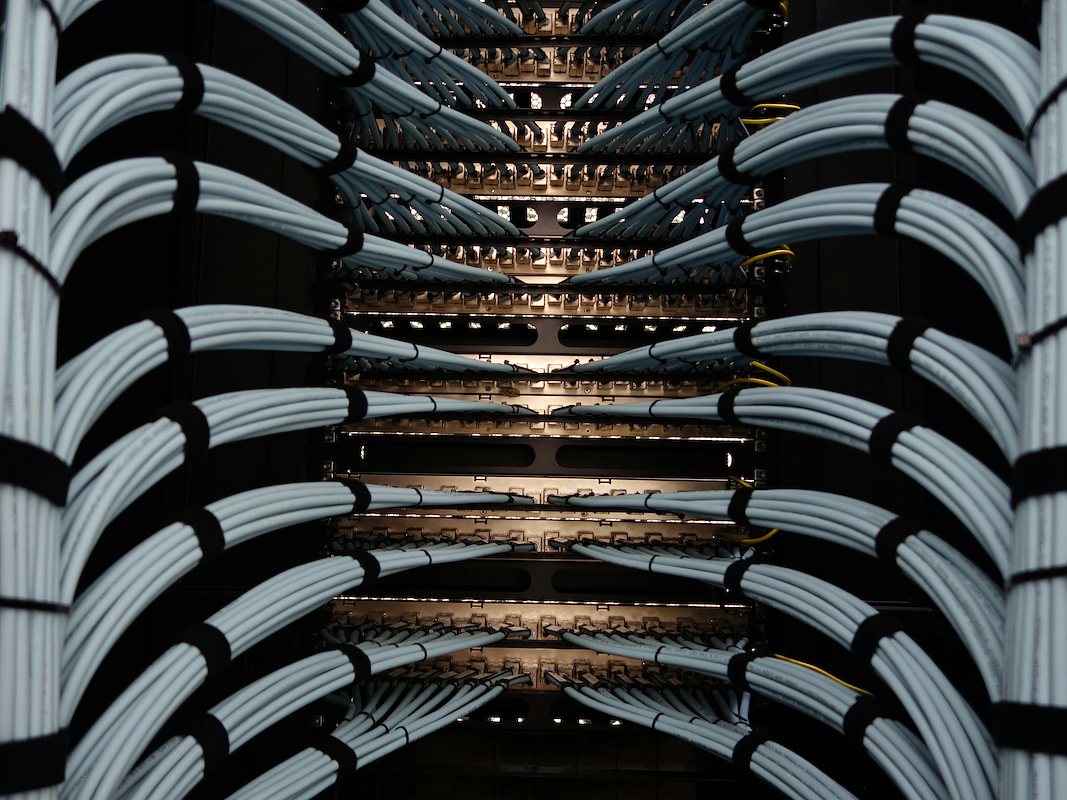  MPLS vs Internet Leased Line