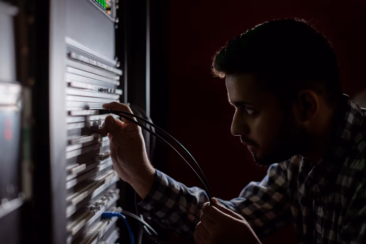  Fault Management vs Configuration Management