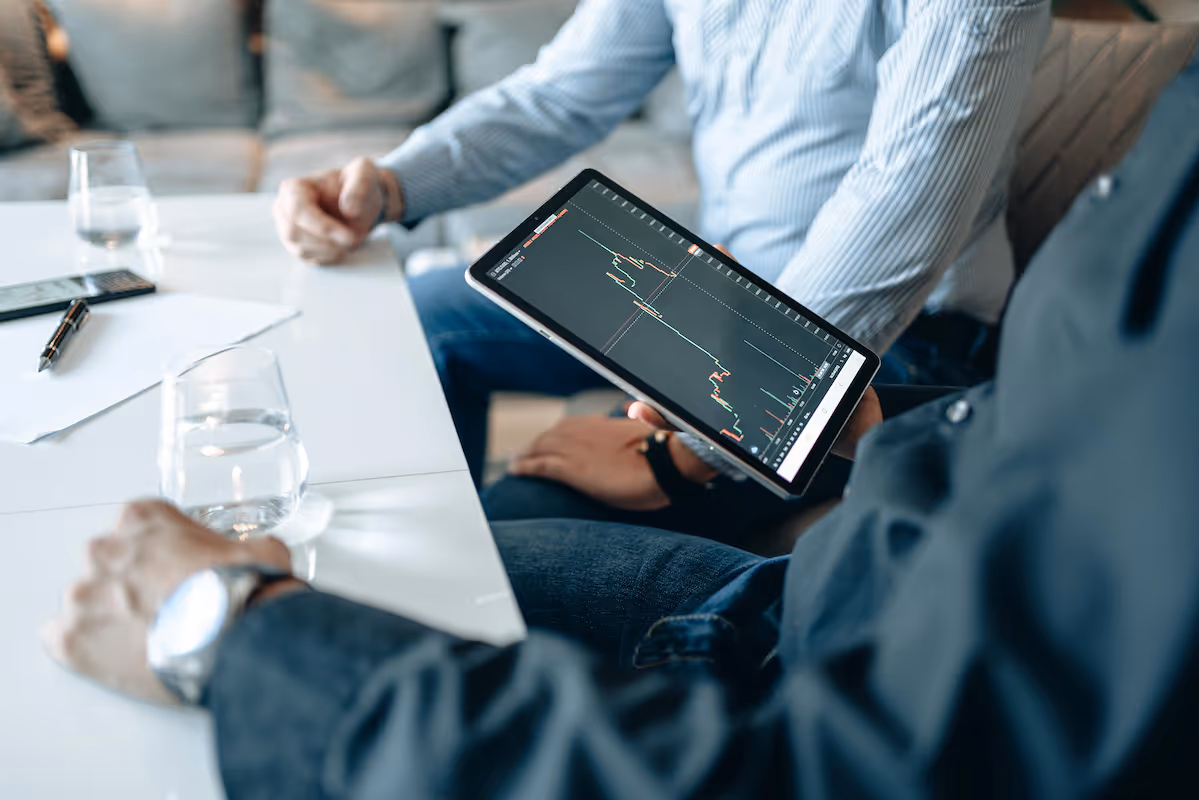 Leased Line Internet Connections Explained: The Enterprise Guide