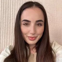 Irena G. — English tutor at LearnLink