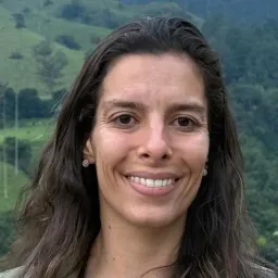 Laura B.