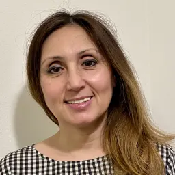 Nargiza J. — English tutor at LearnLink