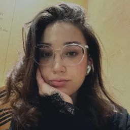 Nicole Y.
