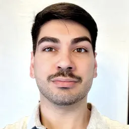 Franco V.