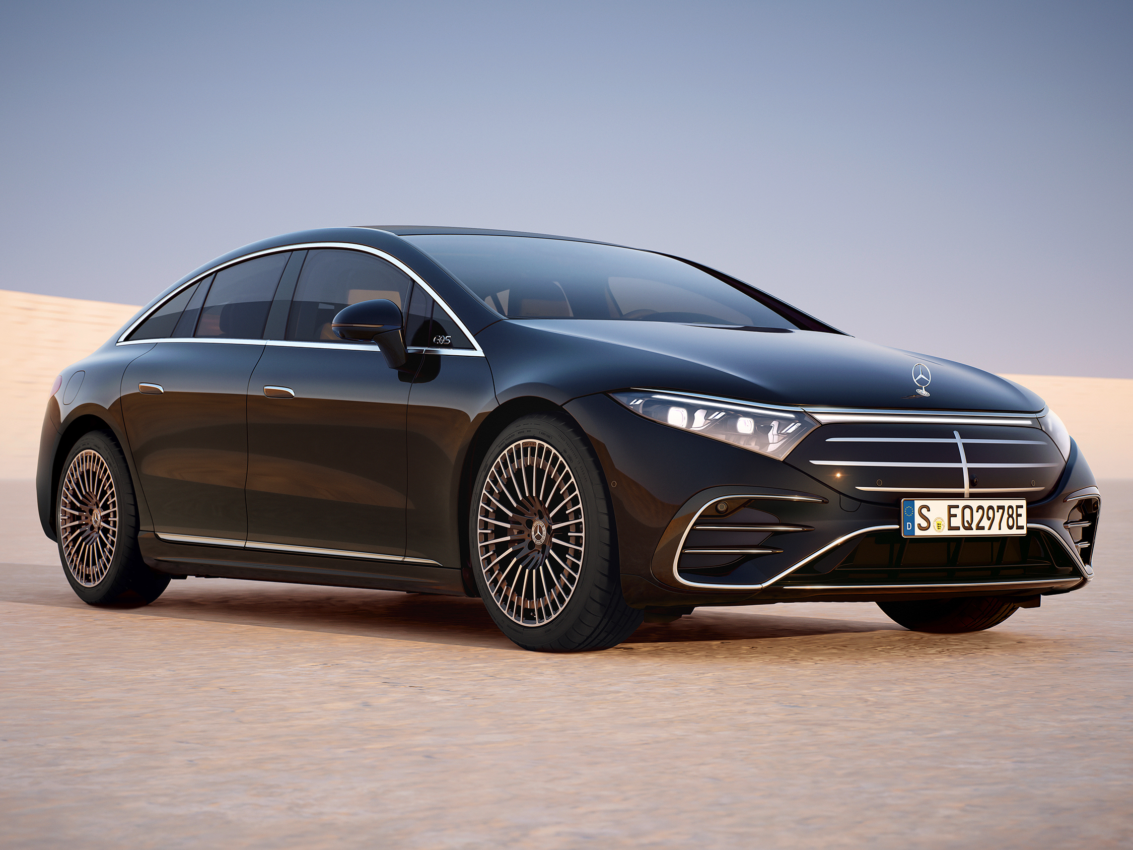 schwarzer Mercedes EQ