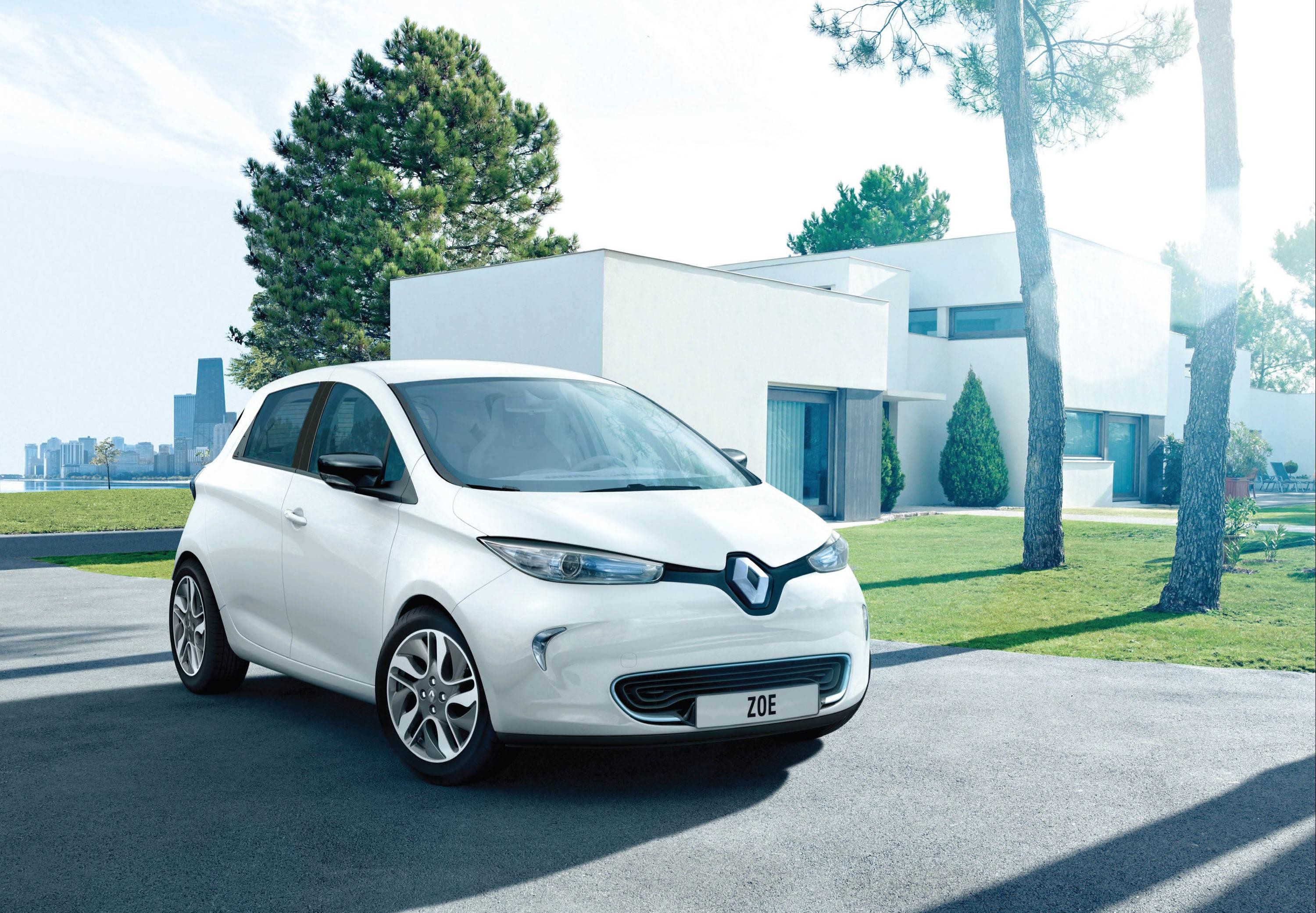 weißer Renault Zoe