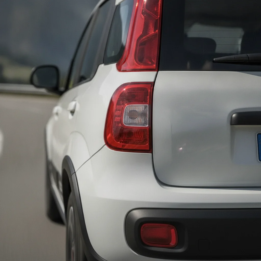 Fiat Grande Panda Heckansicht im Detail, jetzt verkaufen bei Aampere