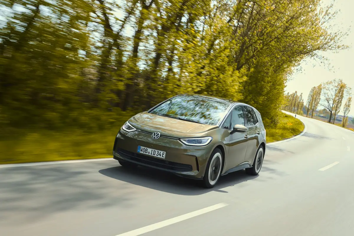 VW ID.3 Pro auf Straße
