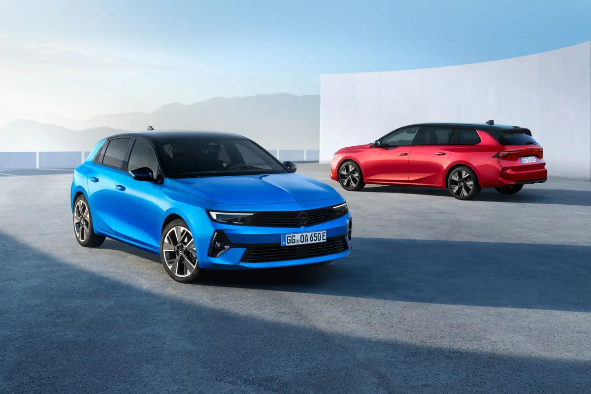 Opel Astra Electric Sports Tourer