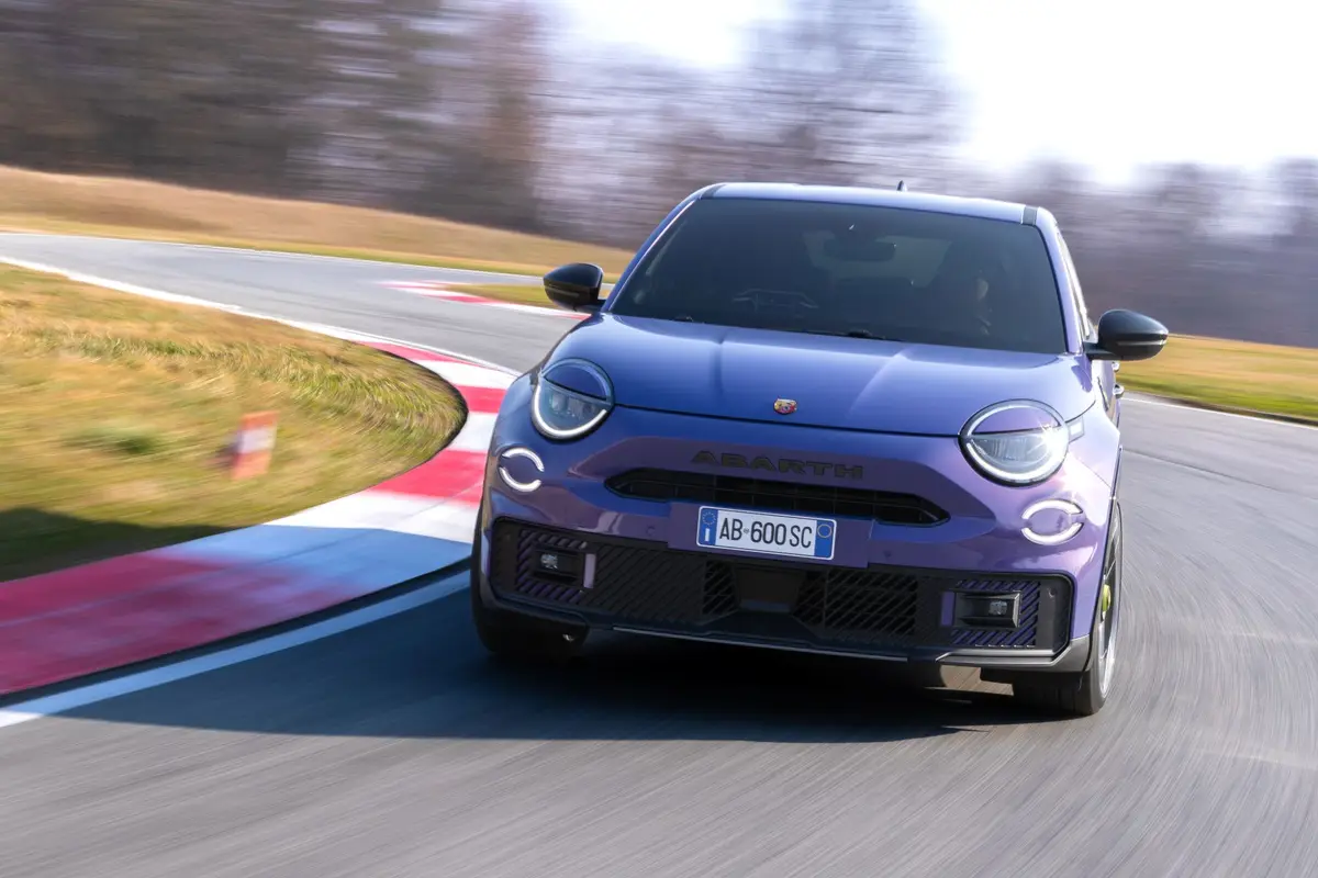 Abarth 600e Scorpissima
