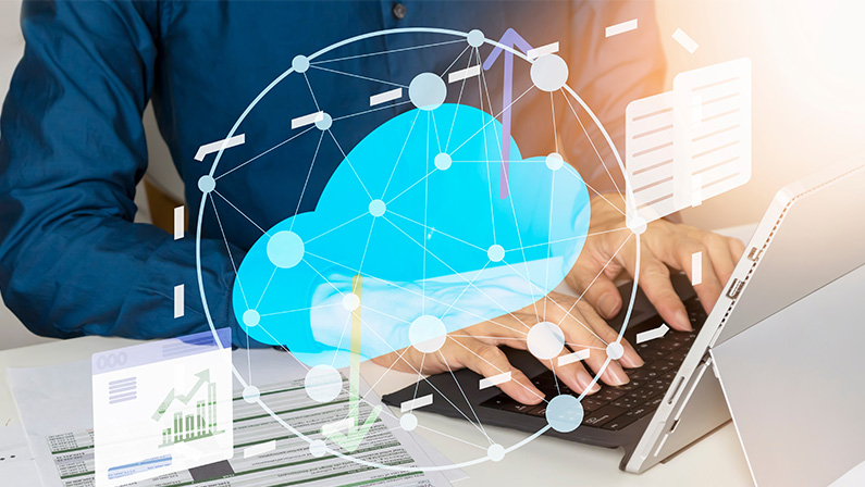 System technology concept ,Businessman uses cloud technology and the Internet to store data and forward data via cloud system