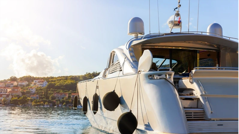Why Yacht Charter Agencies Should Never Handle Follow-Up Manually Again