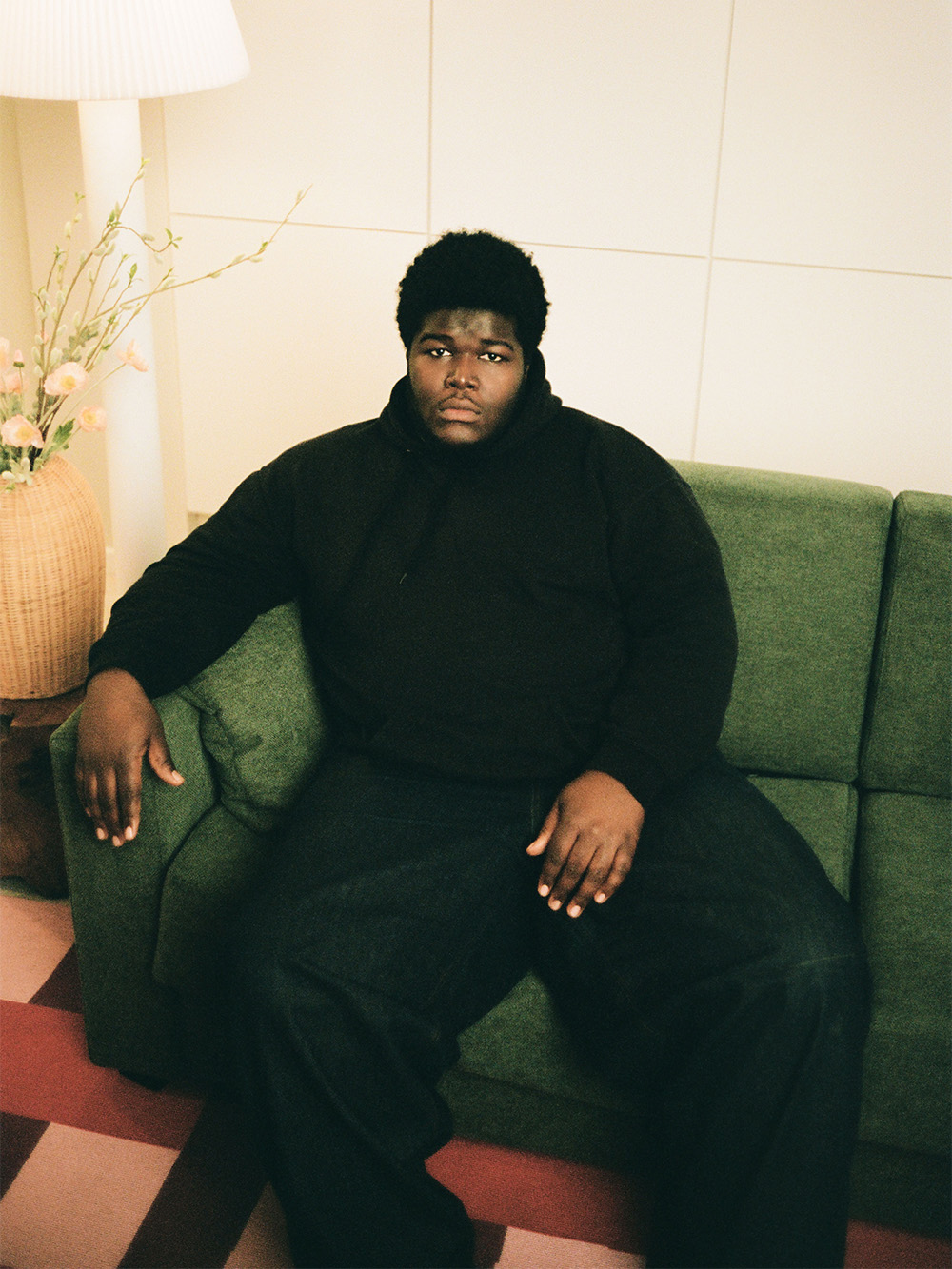 Artist portrait of BUKURU photographed by Patrick Pankalla.