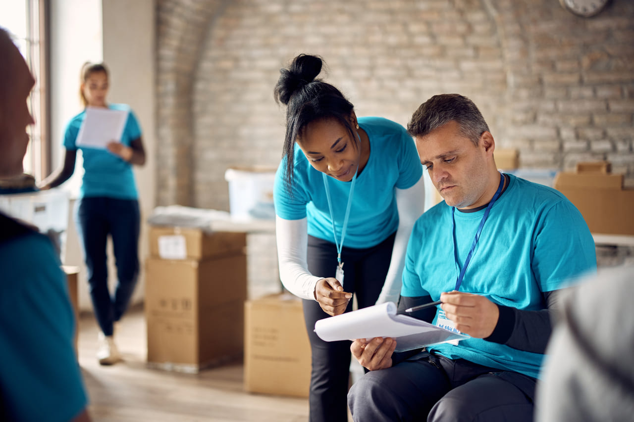 Main image for Affinity Moving blog: How Much Do Movers Cost? A Guide to Moving Prices & Hourly Rates.