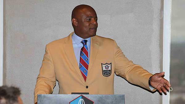 Warren Moon at his hall of fame speech