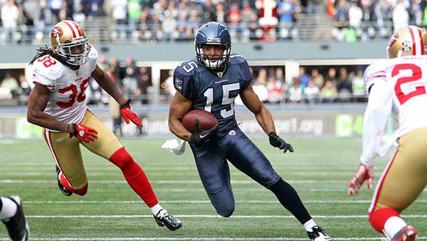 Doug Baldwin running with the football