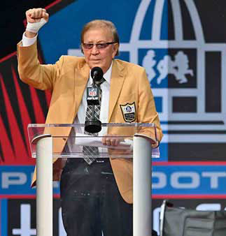 Tom Flores doing his Hall of Fame speech