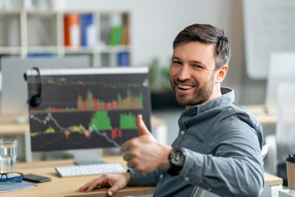 man looking happy - Day Trading vs Options