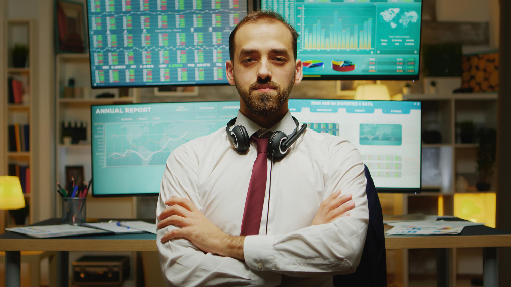 a trader using headphones - How to Make Money Online Trading
