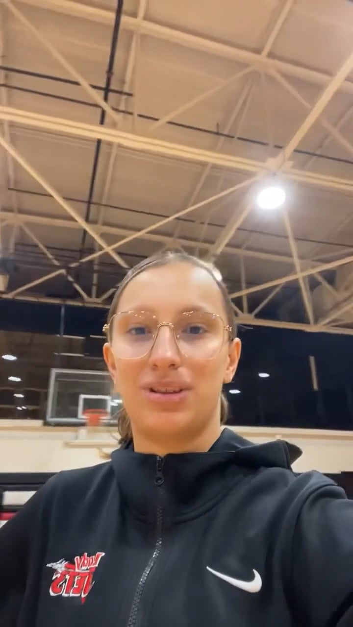 Enola Papin, arrière à UMES (NCAA D1)