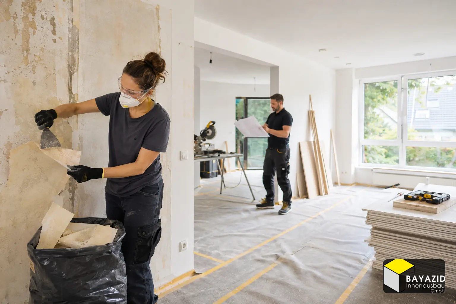 Haus kernsanieren mit Eigenleistung: Welche Arbeiten Eigentümer sinnvoll übernehmen können