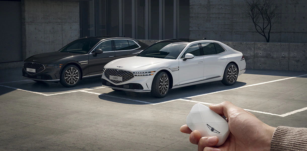 Genesis G90 Remote Smart Parking Assist