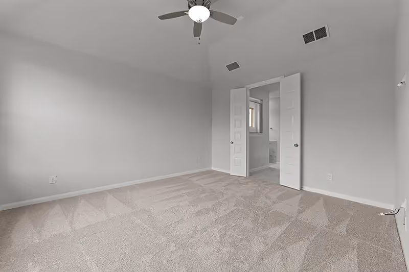 Bedroom with ceiling fan