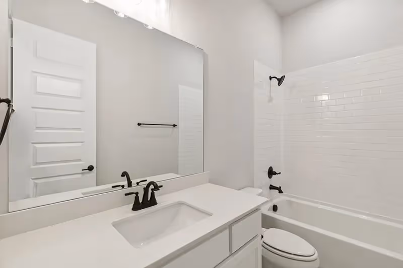 bathroom with bathtub