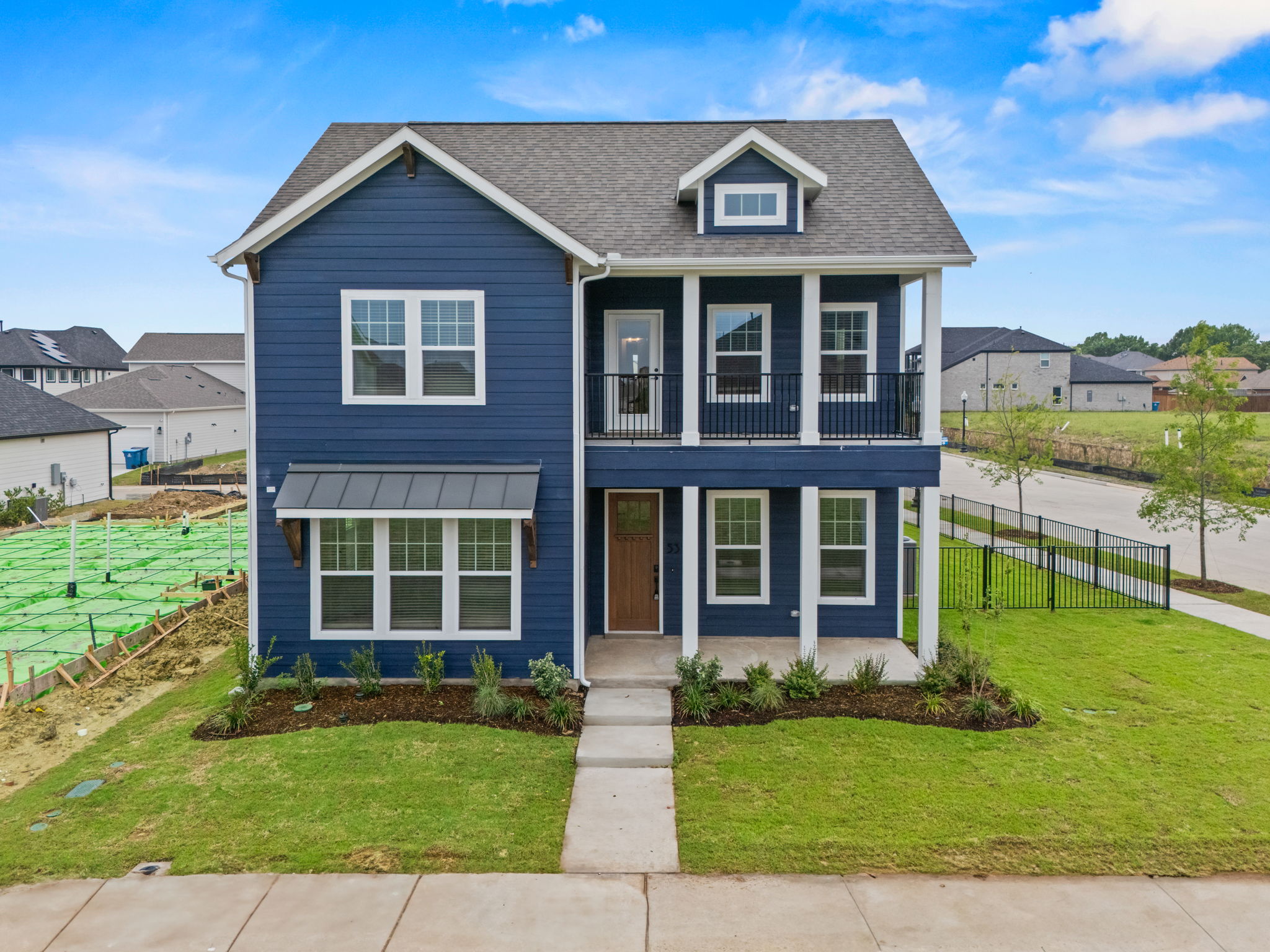 photo of exterior of Peyton III plan
