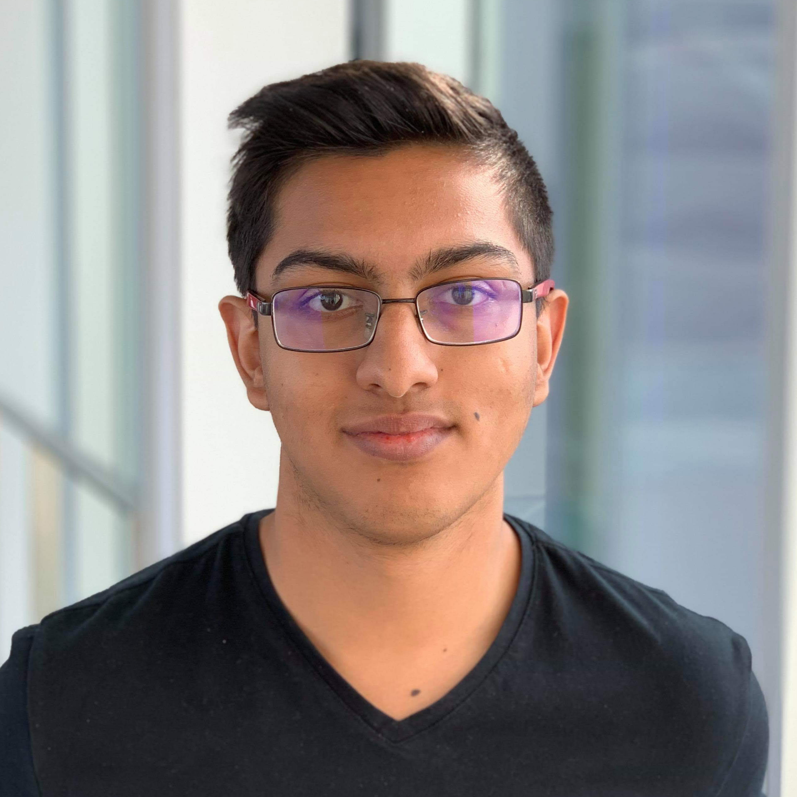 Karthik.jpg