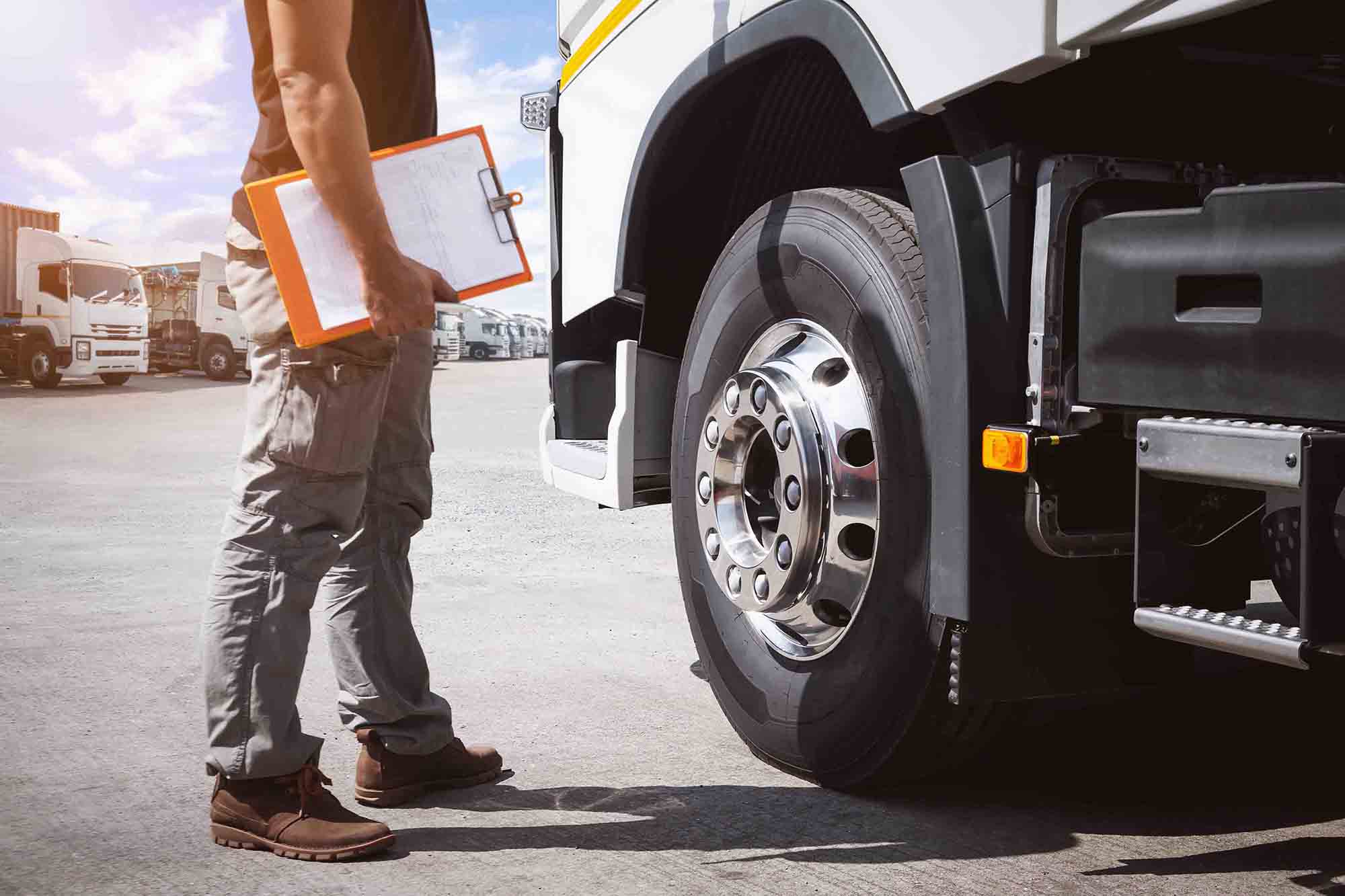 LEVRAM staff member inspecting a truck for pre-sale inspection by Melbourne Diesel Mechanics LEVRAM