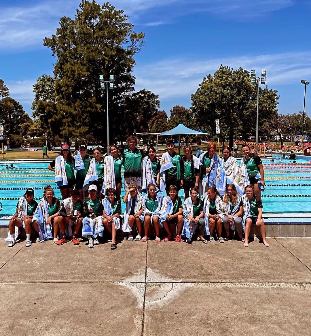 Ex Australian Olympic coach, Ian Pope announces swimming squad in Geelong