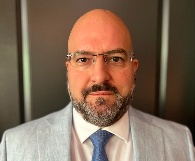 Dr. Victor Giamos