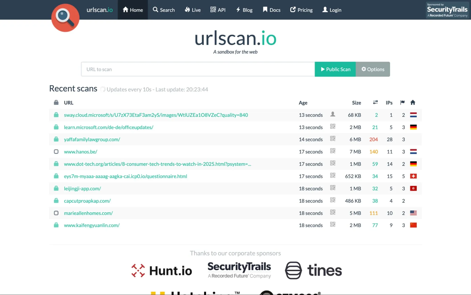 urlscan.io homepage showing URL scan field and list of recent scans with IPs and file sizes.