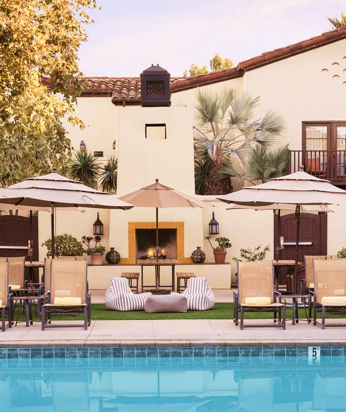 Poolside courtyard at Estancia La Jolla resort